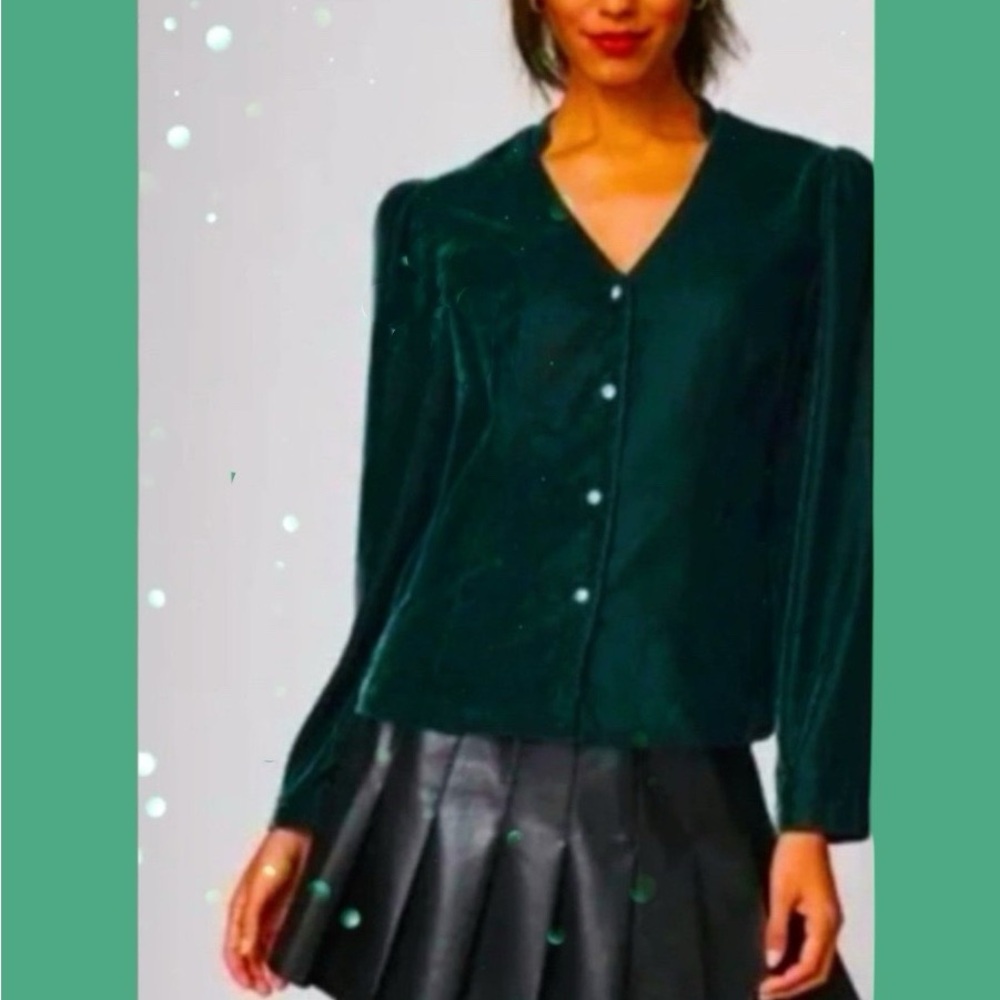 NWT UNTUCKit Green Velvet, Button Down Blouse, 💎 Buttons, M, St. Patrick Day - Picture 9 of 10